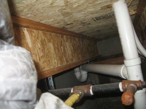 No Insulation Installed Under Home